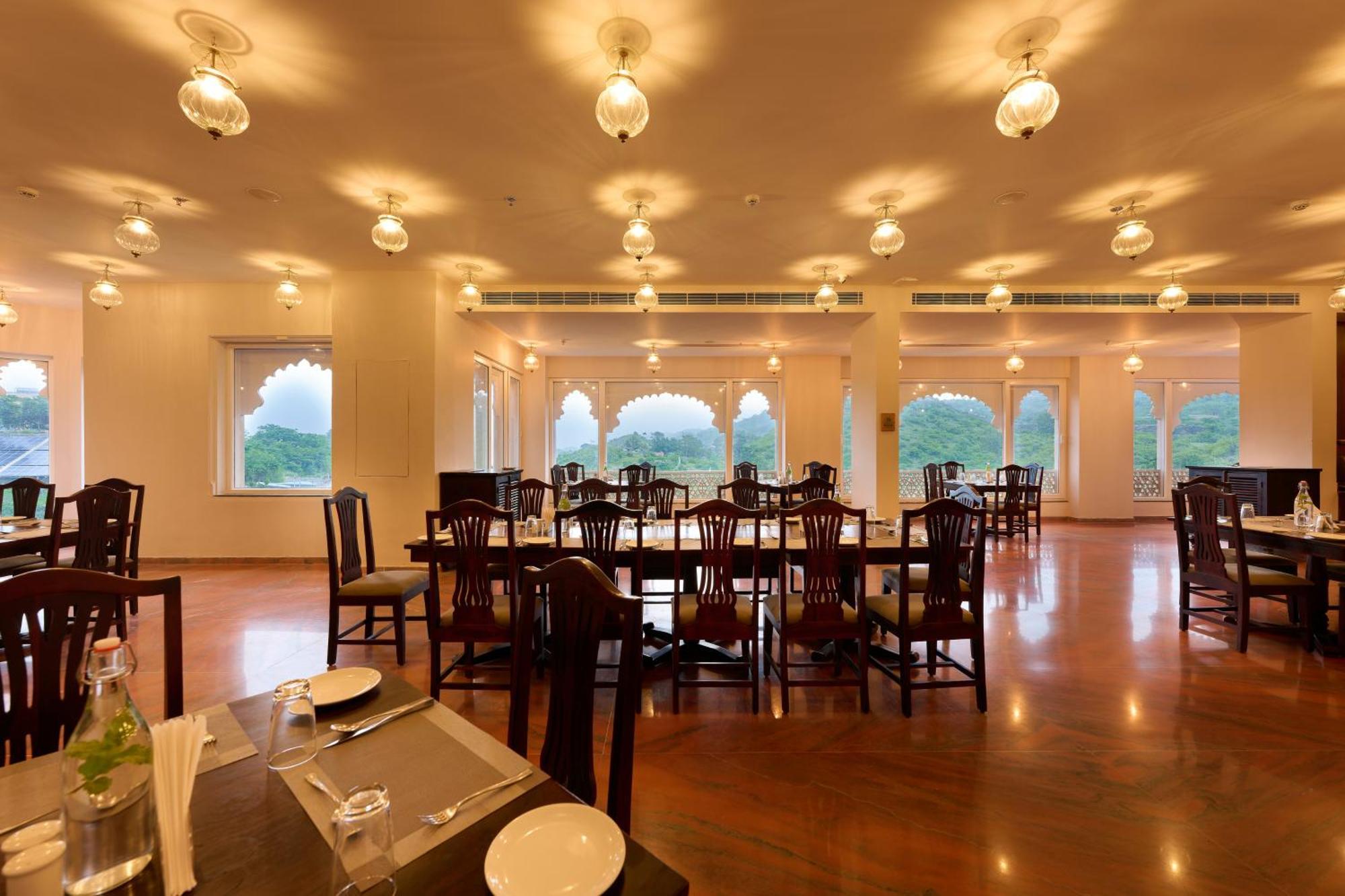 Renest Kumbhalgarh Hotell Eksteriør bilde