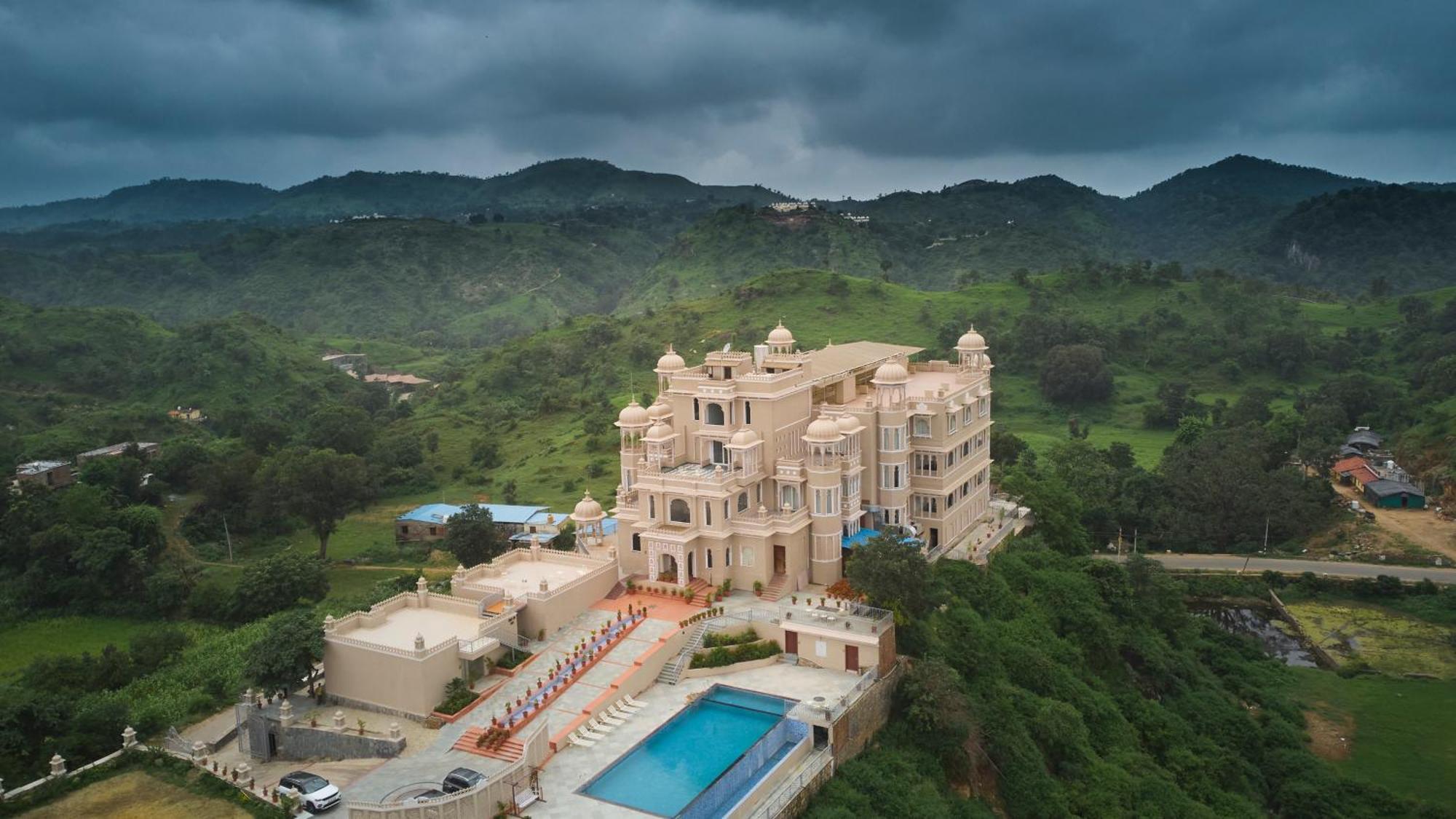 Renest Kumbhalgarh Hotell Eksteriør bilde